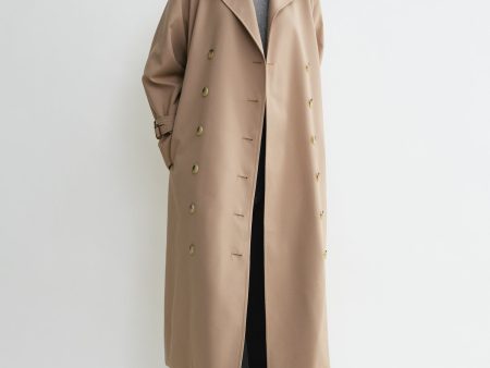 Signature trench khaki For Sale