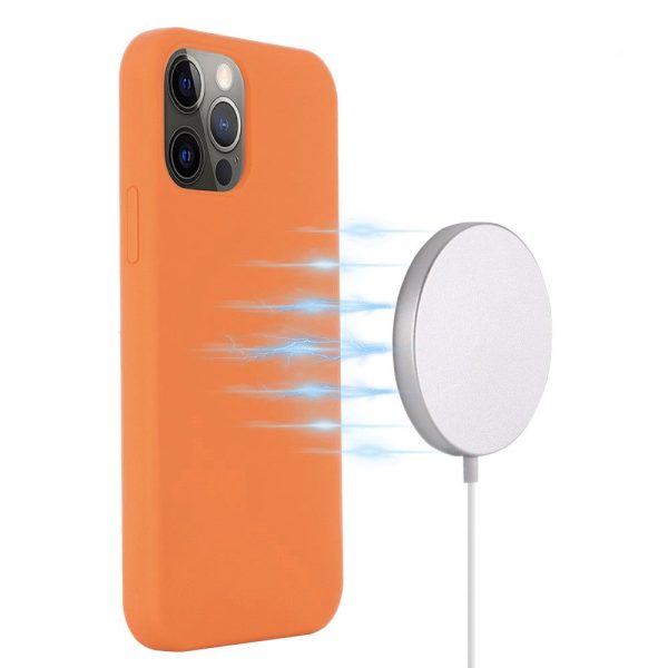 iPhone 12   12 Pro Silikone Cover - MagSafe Kompatibel - Orange Hot on Sale